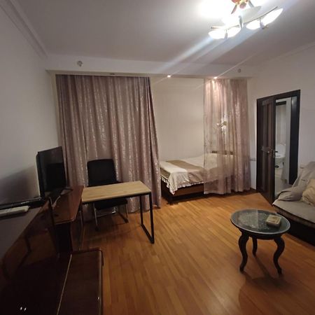 Apartments On Sayat-Nova 14 Jereván Kültér fotó