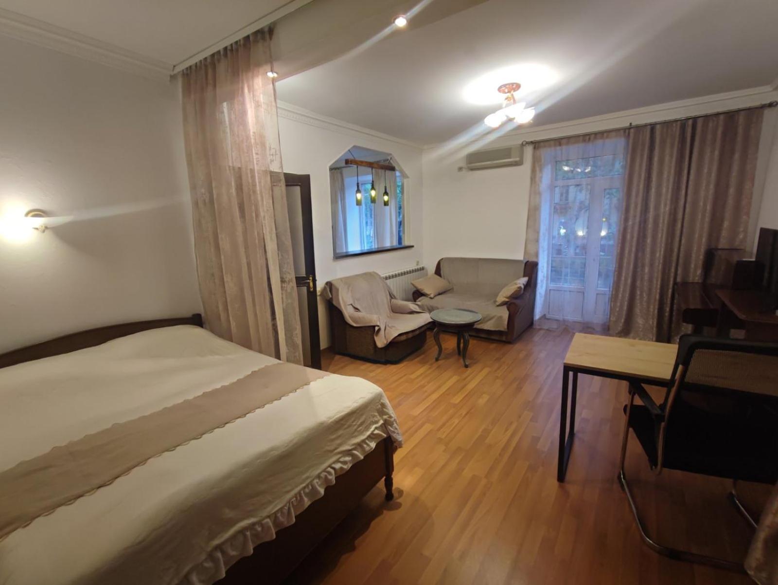 Apartments On Sayat-Nova 14 Jereván Kültér fotó