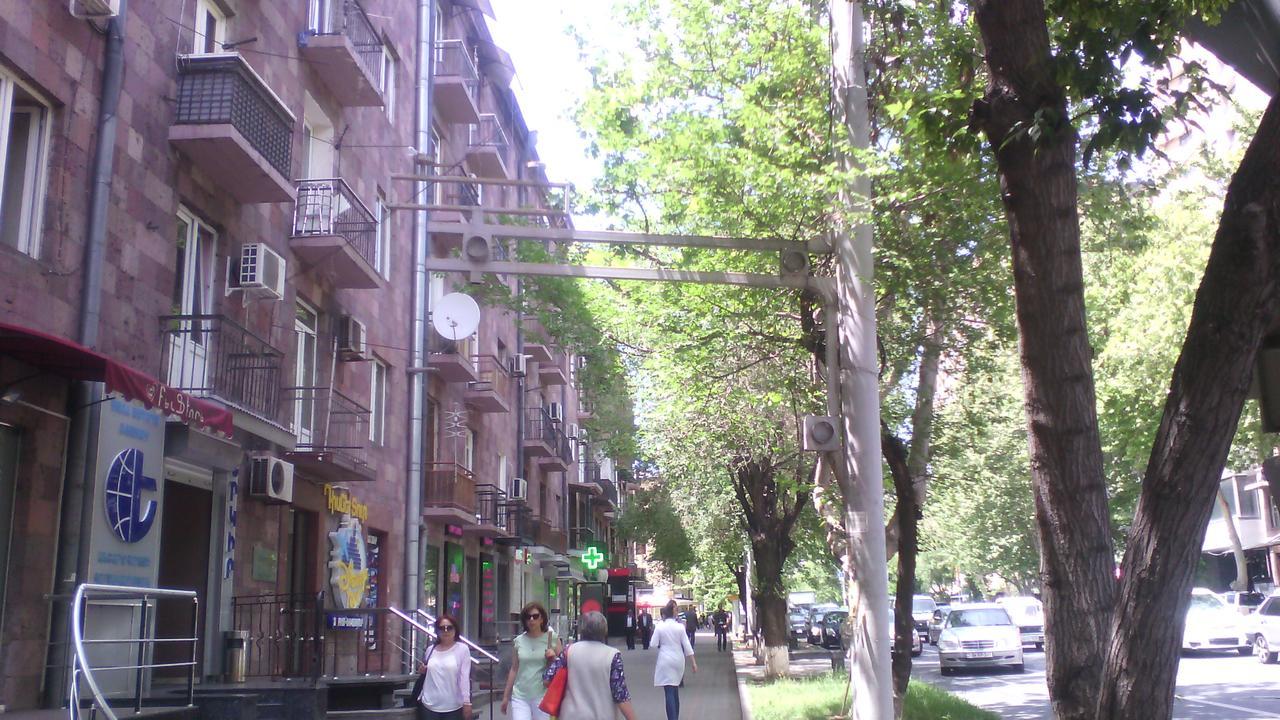 Apartments On Sayat-Nova 14 Jereván Kültér fotó